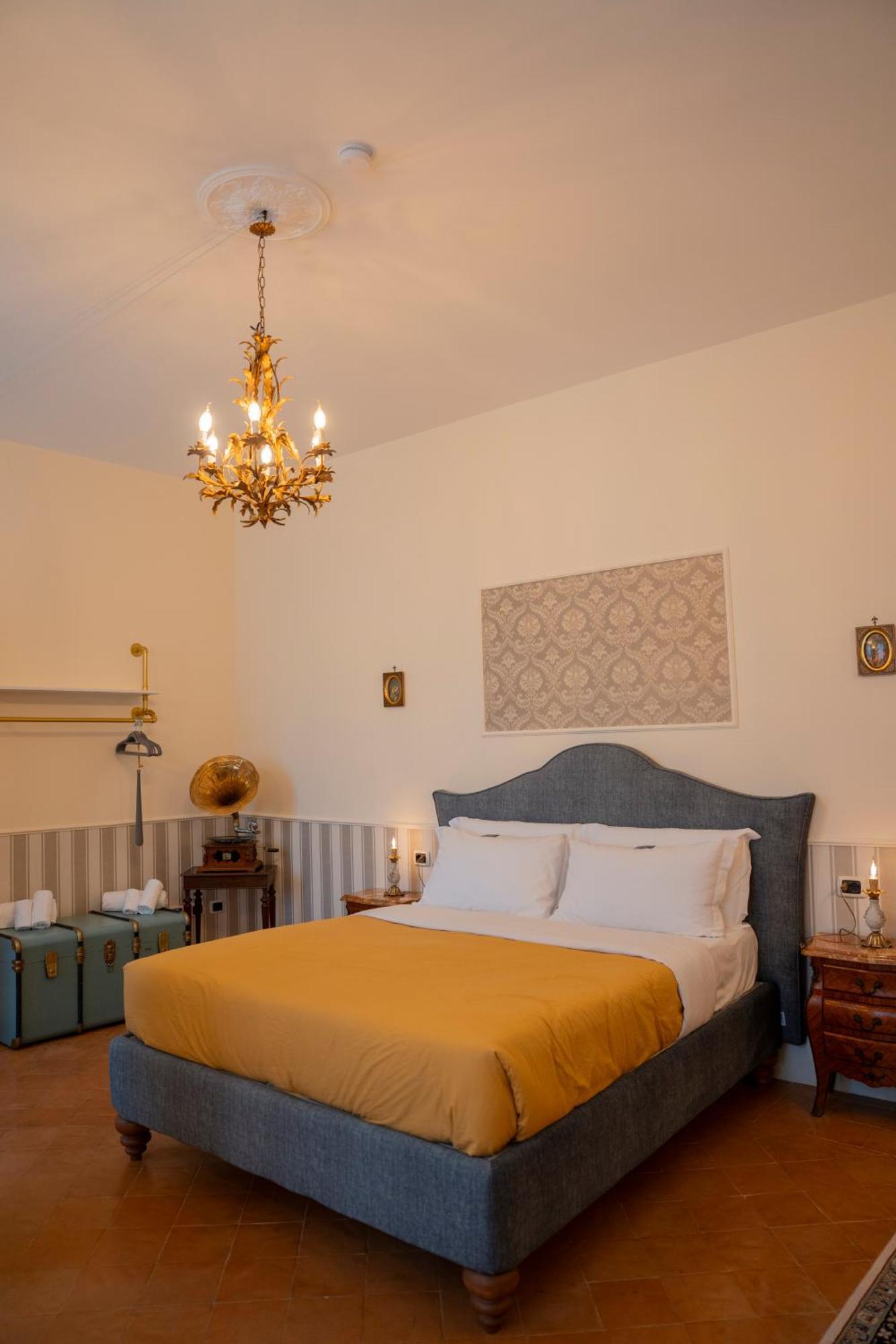 Casa Santangelo Suites Σαλέρνο Εξωτερικό φωτογραφία